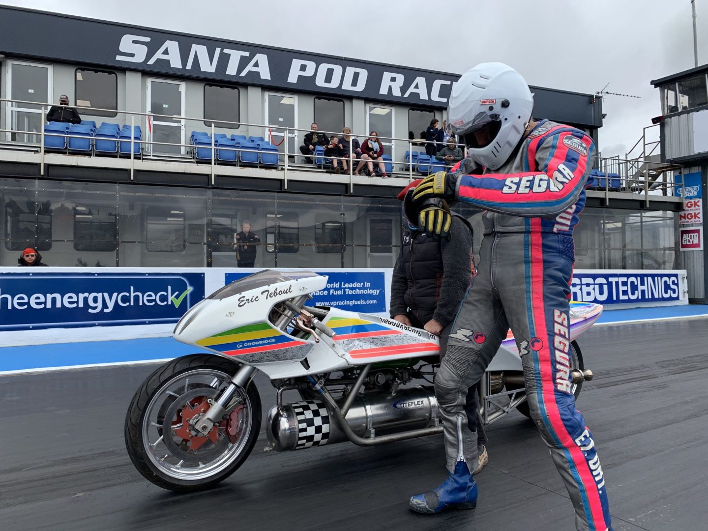 Local Motorcycle Racing Doc Head The Fastest Rider on Earth. – The Classic Machines